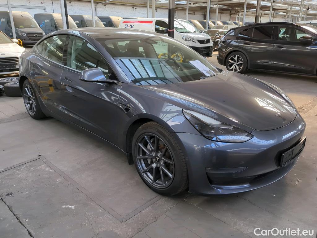 Tesla  Model 3 TESLA  Langstreckenbatt. Allradantrieb Dual Motor 4d 366kW #7