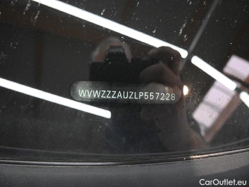 Volkswagen  Golf  VII Variant Comfortline BMT/Start-Stopp 2.0 TDI 110KW AT7 E6dT #5