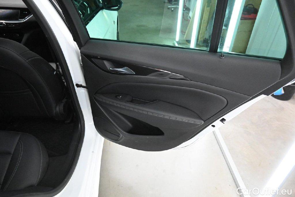 Opel  Insignia  B Sports Tourer Ultimate 4x4 2.0 CDTI 128KW AT8 E6d #29