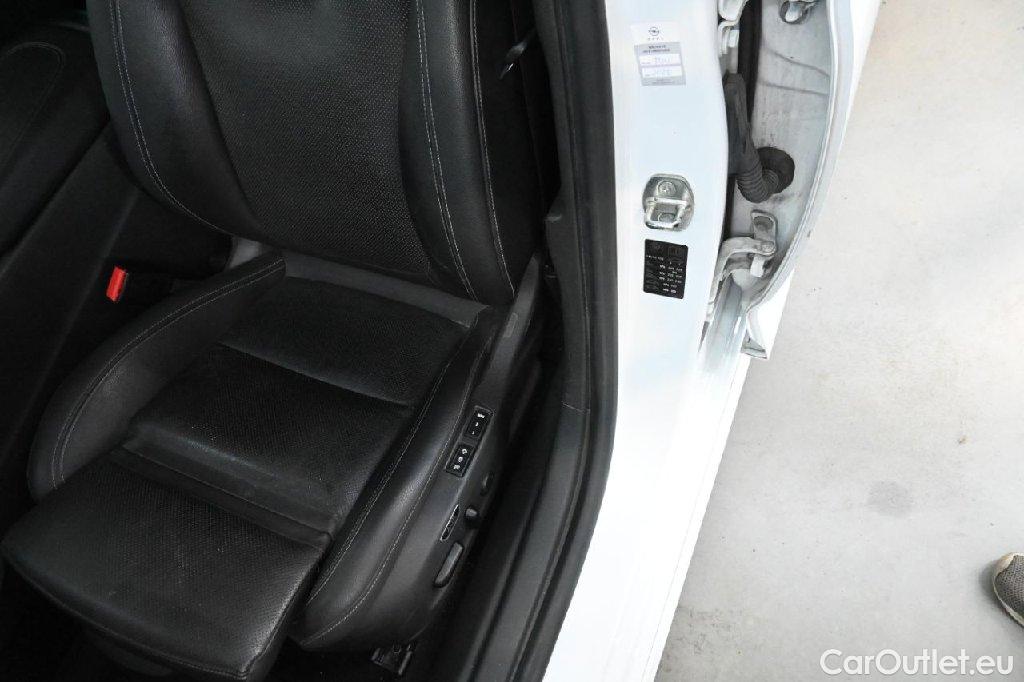 Opel  Insignia  B Sports Tourer Ultimate 4x4 2.0 CDTI 128KW AT8 E6d #23