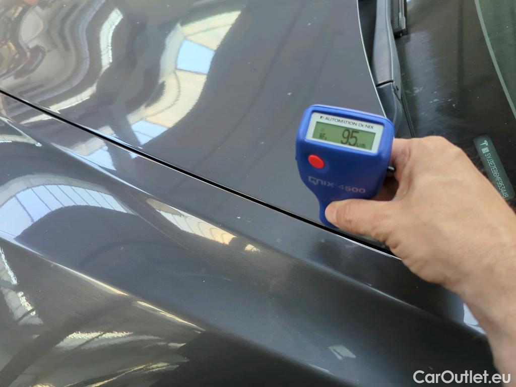 Tesla  Model 3 TESLA  Langstreckenbatt. Allradantrieb Dual Motor 4d 366kW #6