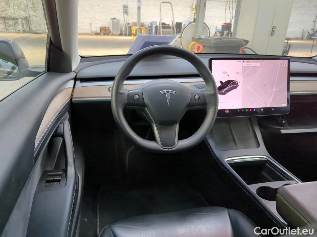 Tesla  Model 3 TESLA  Langstreckenbatt. Allradantrieb Dual Motor 4d 366kW #16