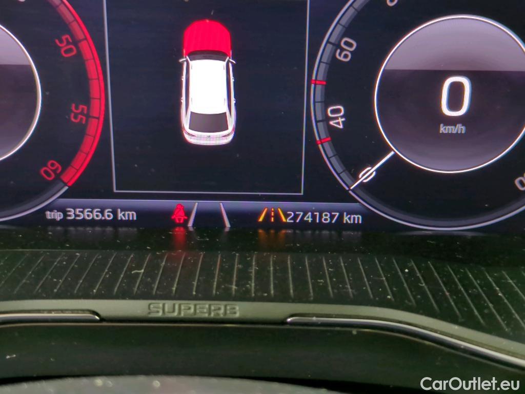 Skoda  Superb  Combi L&K 4x4 2.0 TDI 140KW AT7 E6dT #5