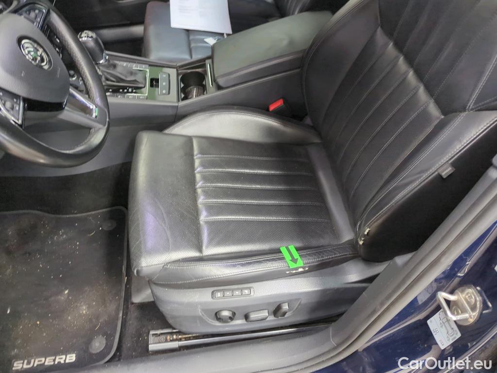 Skoda  Superb  Combi L&K 4x4 2.0 TDI 140KW AT7 E6dT #25