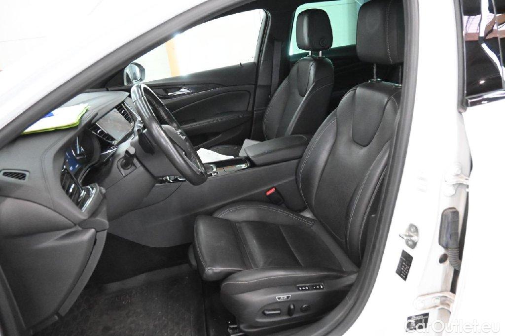 Opel  Insignia  B Sports Tourer Ultimate 4x4 2.0 CDTI 128KW AT8 E6d #4