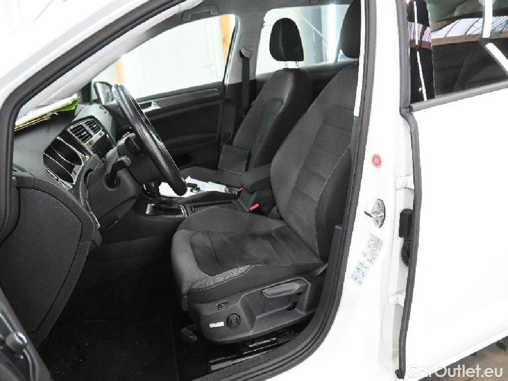 Volkswagen  Golf  VII Variant Comfortline BMT/Start-Stopp 2.0 TDI 110KW AT7 E6dT #4