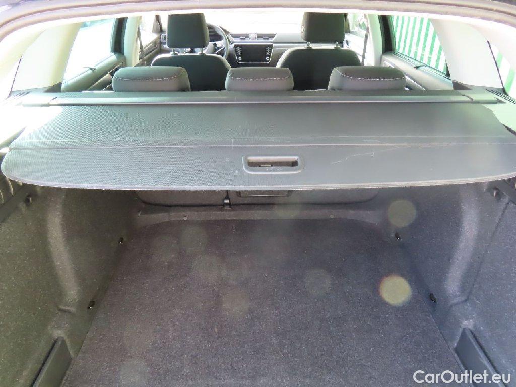 Skoda  Superb  Combi Style 2.0 TDI 110KW AT7 E6d #44