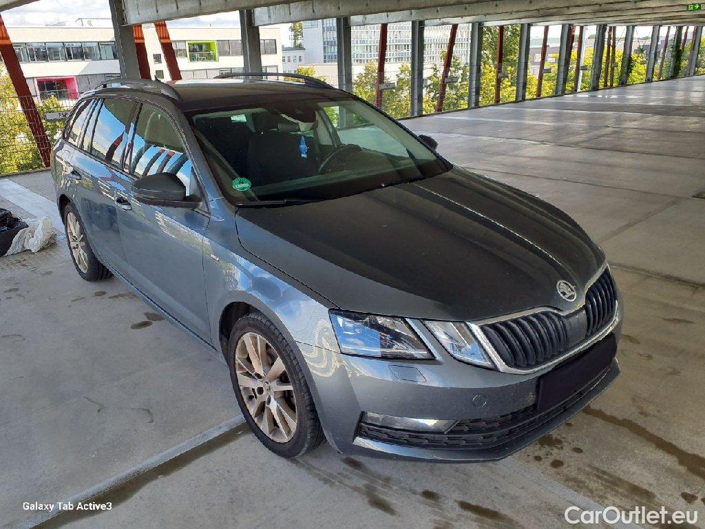 Skoda  Octavia  Combi Clever 2.0 TDI 110KW AT7 E6 #7