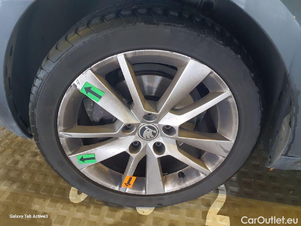 Skoda  Octavia  Combi Clever 2.0 TDI 110KW AT7 E6 #22