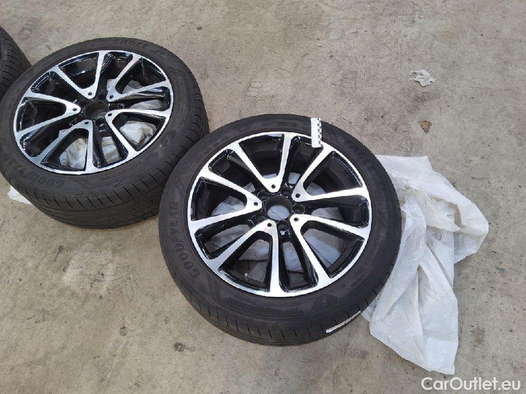 Mercedes  E-Klasse E -Klasse T-Modell E 220 d (213.204)Avantgarde 143KW E6d #142