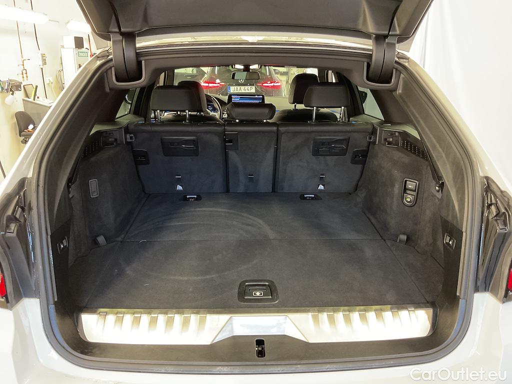Bmw  Serie 5 530e xDrive Touring M Sport Drag Skinn #13