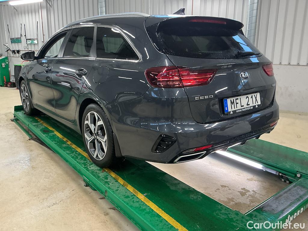 KIA  Cee'd SW Plug-In Advance Plus 2 #4