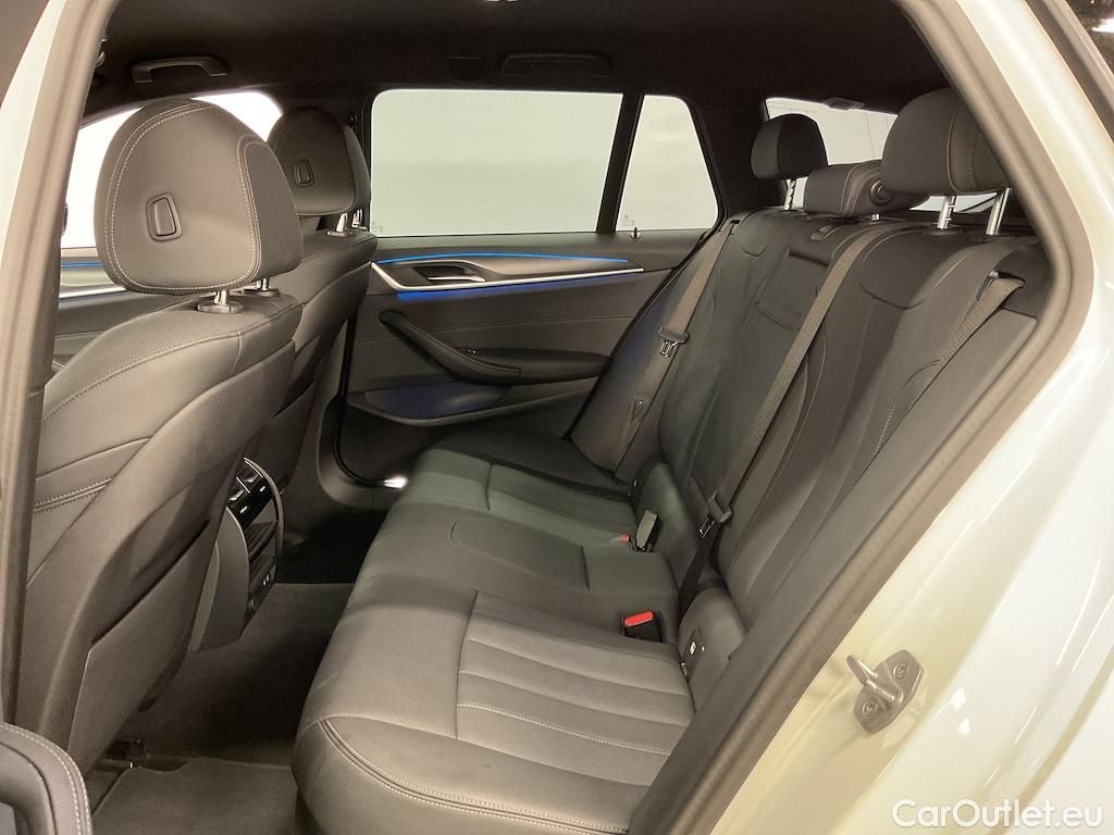 Bmw  Serie 5 530e xDrive Touring M Sport Drag Skinn #9