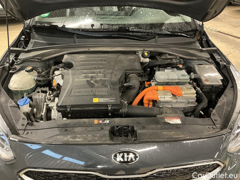 KIA  Cee'd SW Plug-In Advance Plus 2 #16