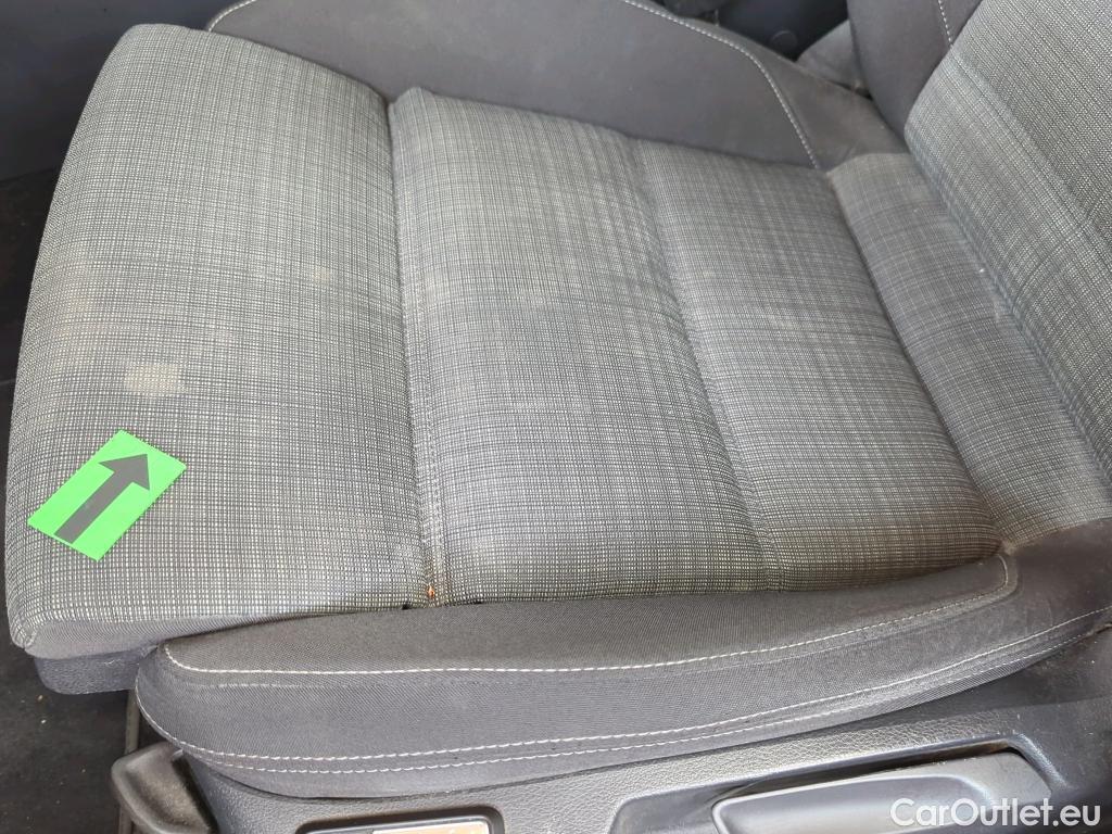 Volkswagen  Passat  Variant Business 2.0 TDI 110KW AT7 E6d #40