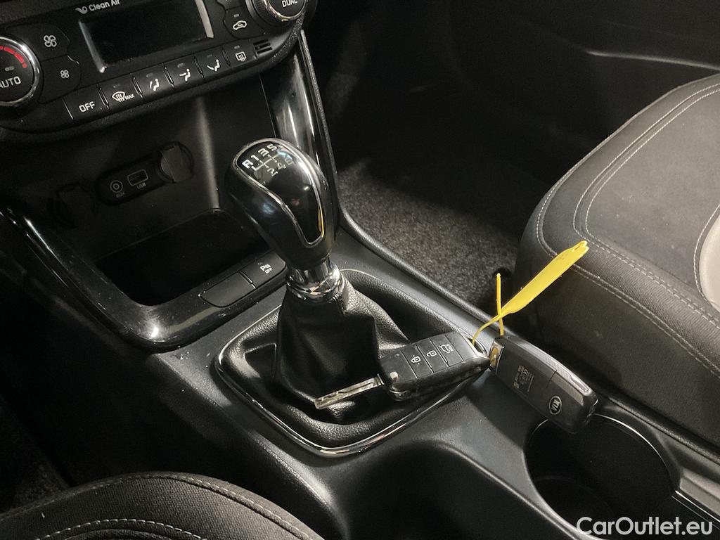 KIA  Cee'd SW CRDi 135 GT-Line #10