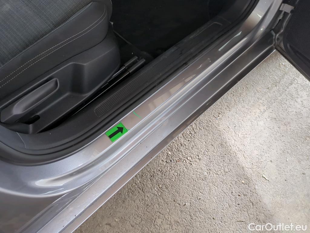 Volkswagen  Passat  Variant Business 2.0 TDI 110KW AT7 E6d #86