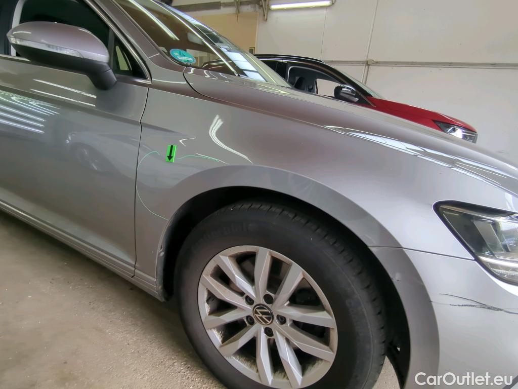 Volkswagen  Passat  Variant Business 2.0 TDI 110KW AT7 E6d #84