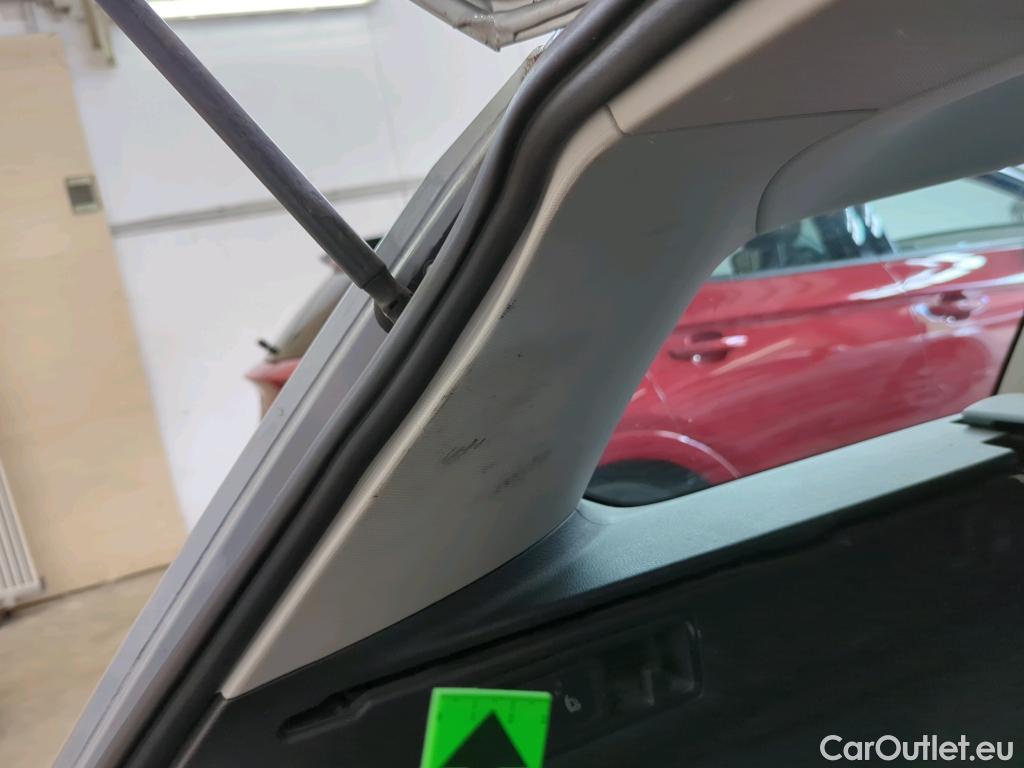 Volkswagen  Passat  Variant Business 2.0 TDI 110KW AT7 E6d #77