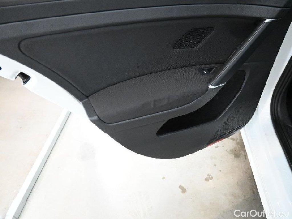 Volkswagen  Golf  VII Variant Comfortline BMT/Start-Stopp 2.0 TDI 110KW AT7 E6dT #23
