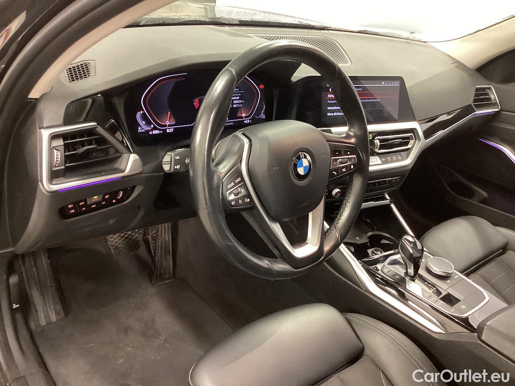 Bmw  Serie 3 320d xDrive Touring Sport Line Drag #4