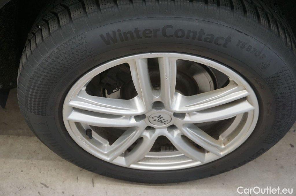 Volvo  XC60  Momentum Pro 2WD 2.0 D4 140KW AT8 E6dT #33