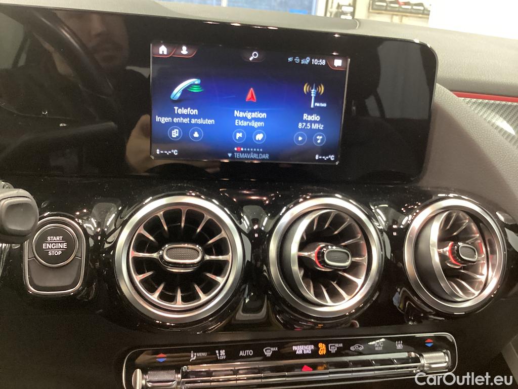 Mercedes  GLA 250 e AMG-Line Edition 1 Premiumpkt Drag Burmester Adaptiv Fart #16