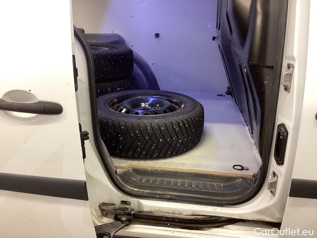 Renault  Kangoo Express 1.5 dCi 80 Drag Värmare #8