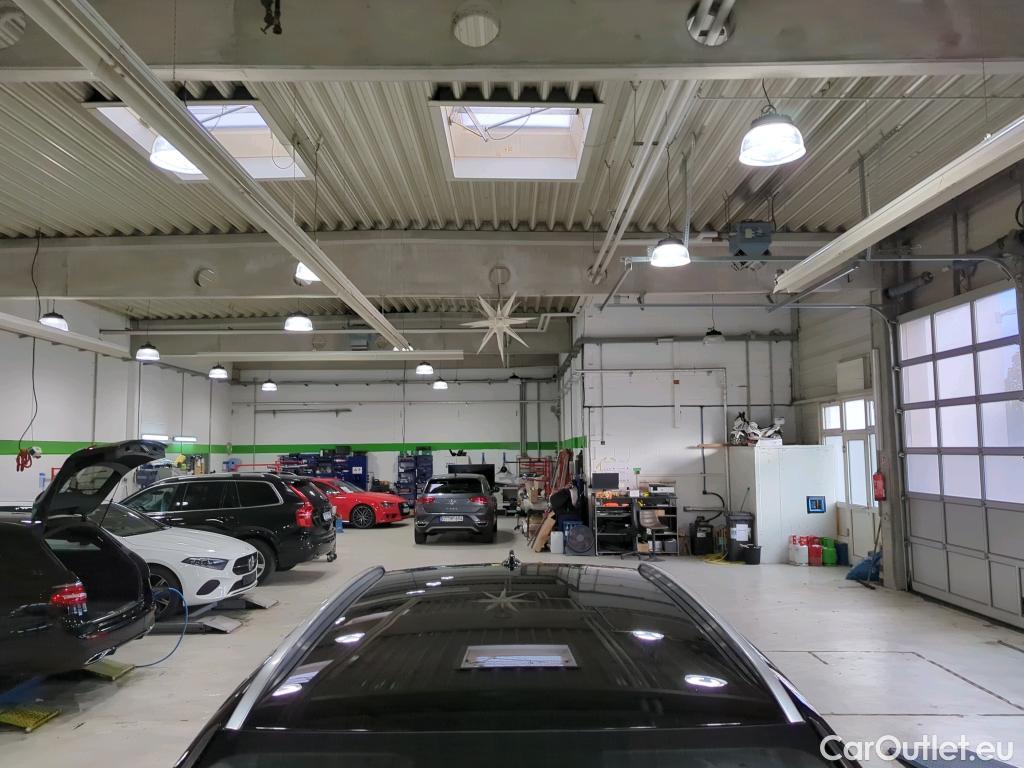 Volvo  XC 40 XC40 Momentum 2WD 1.5 T3 120KW AT8 E6d #13