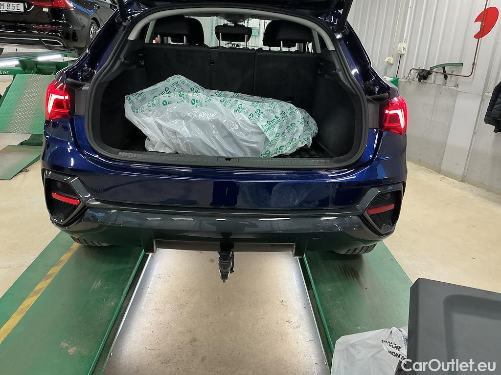 Audi  Q3 Sportback 35 TFSI Proline Adv Evolution Drag Värmare #10