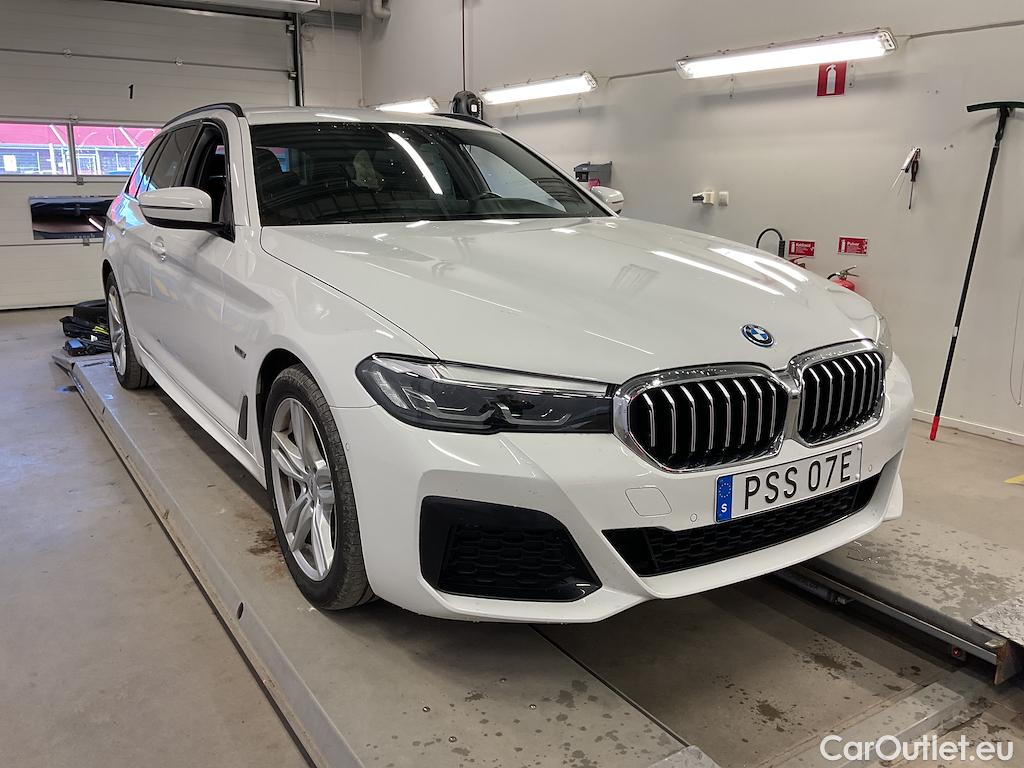 Bmw  Serie 5 530e xDrive Touring M Sport Drag Skinn #2