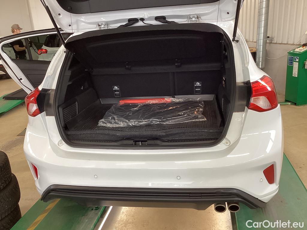 Ford  Focus St-Line 1.0t Ecoboost 125 Edition Aut 5d **GAS** #11