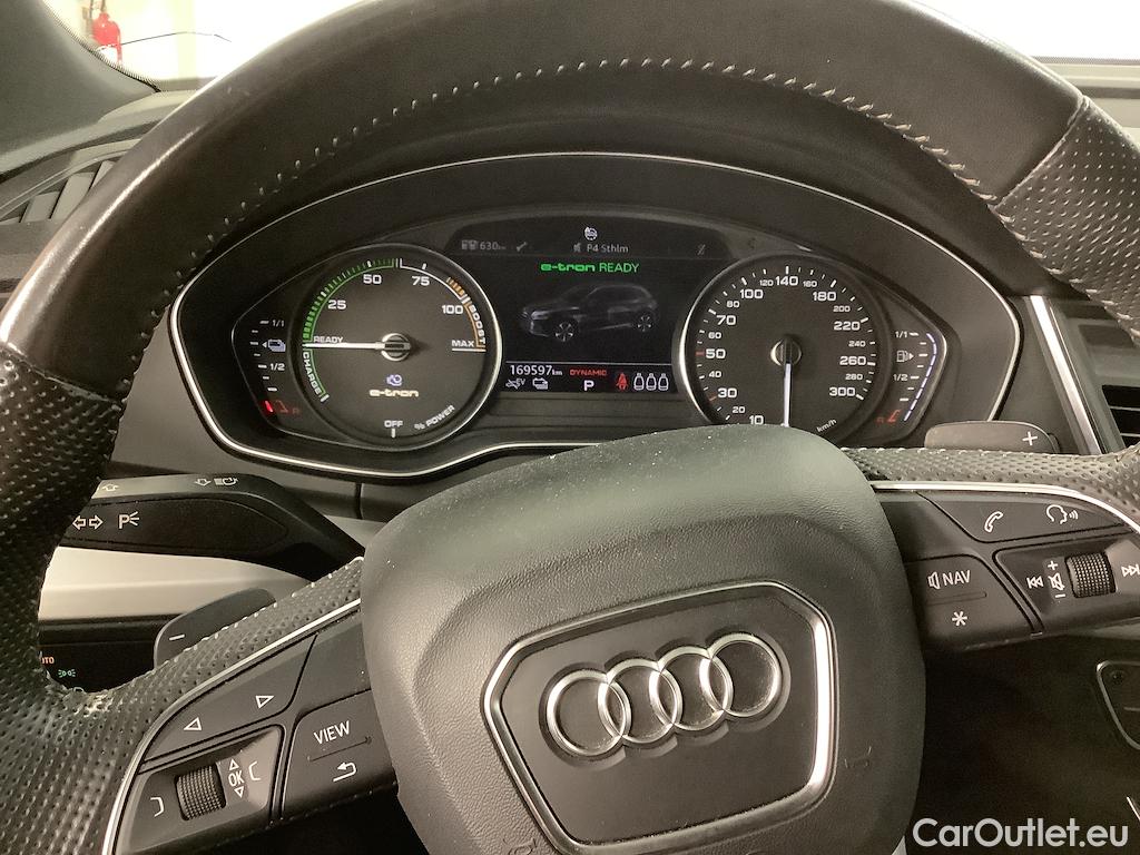 Audi  Q5 55 TFSI e quattro Competion #10