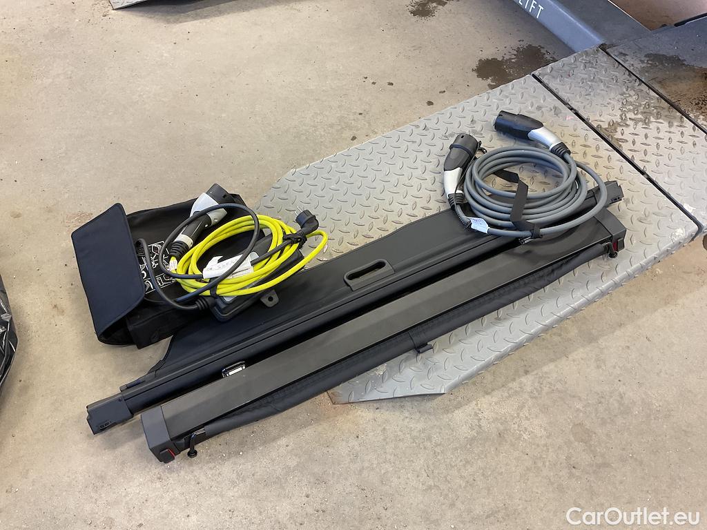 Bmw  Serie 5 530e xDrive Touring M Sport Drag Skinn #14