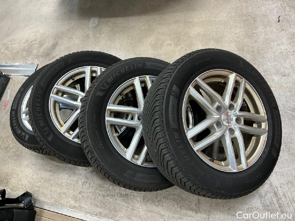 Volkswagen  Passat  Variant Business 4Motion 2.0 TDI 140KW AT7 E6dT #34