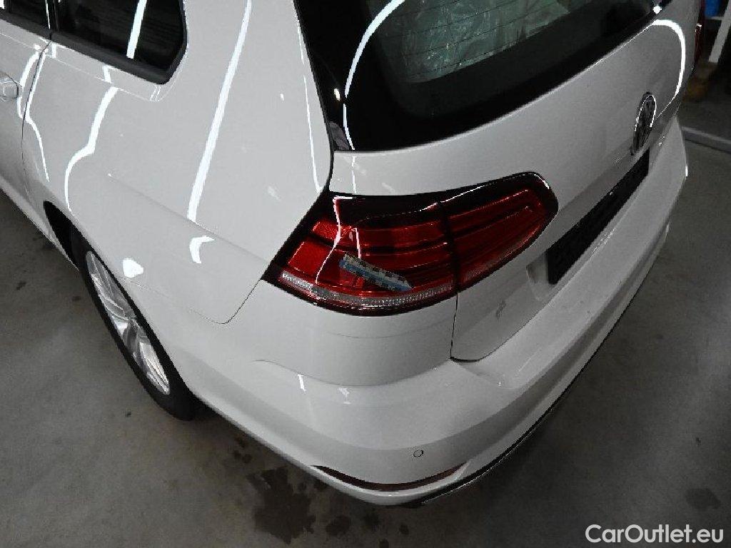 Volkswagen  Golf  VII Variant Comfortline BMT/Start-Stopp 2.0 TDI 110KW AT7 E6dT #46