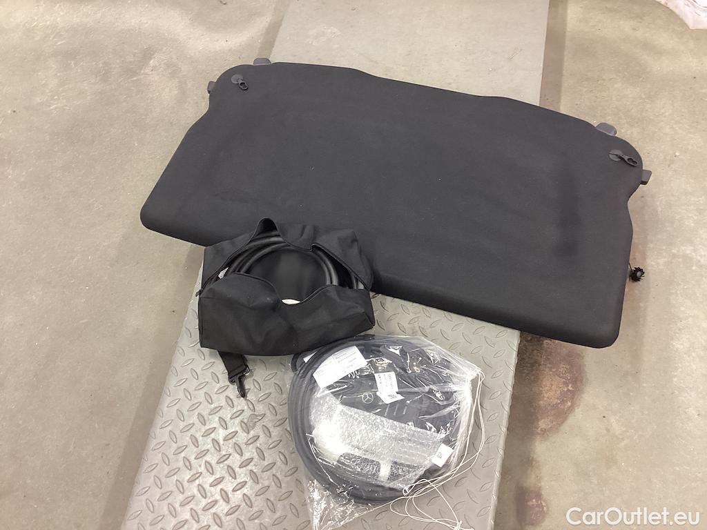 Mercedes  GLA 250 e AMG-Line Edition 1 Premiumpkt Drag Burmester Adaptiv Fart #14