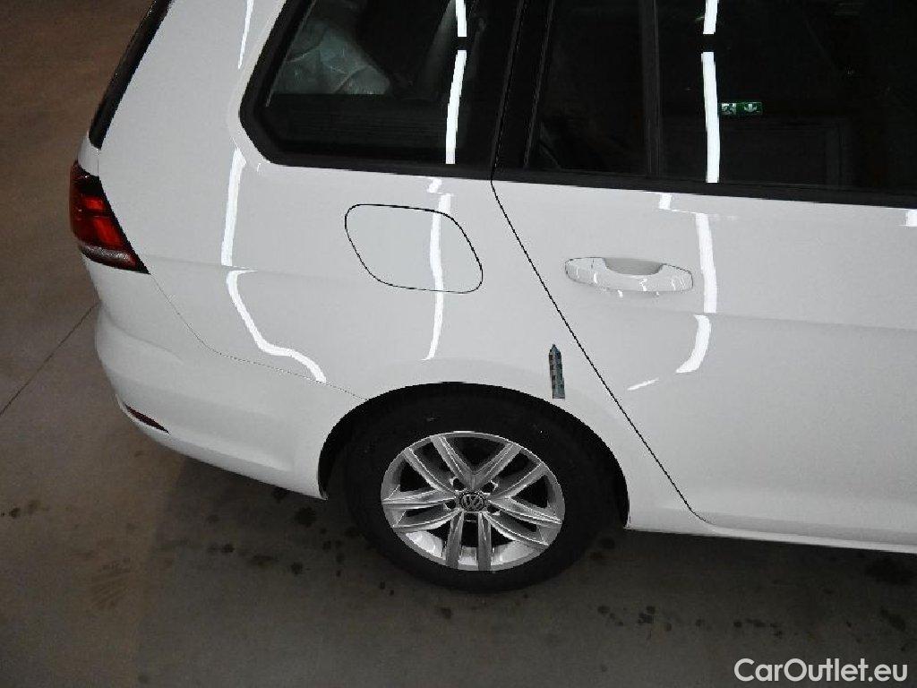 Volkswagen  Golf  VII Variant Comfortline BMT/Start-Stopp 2.0 TDI 110KW AT7 E6dT #39