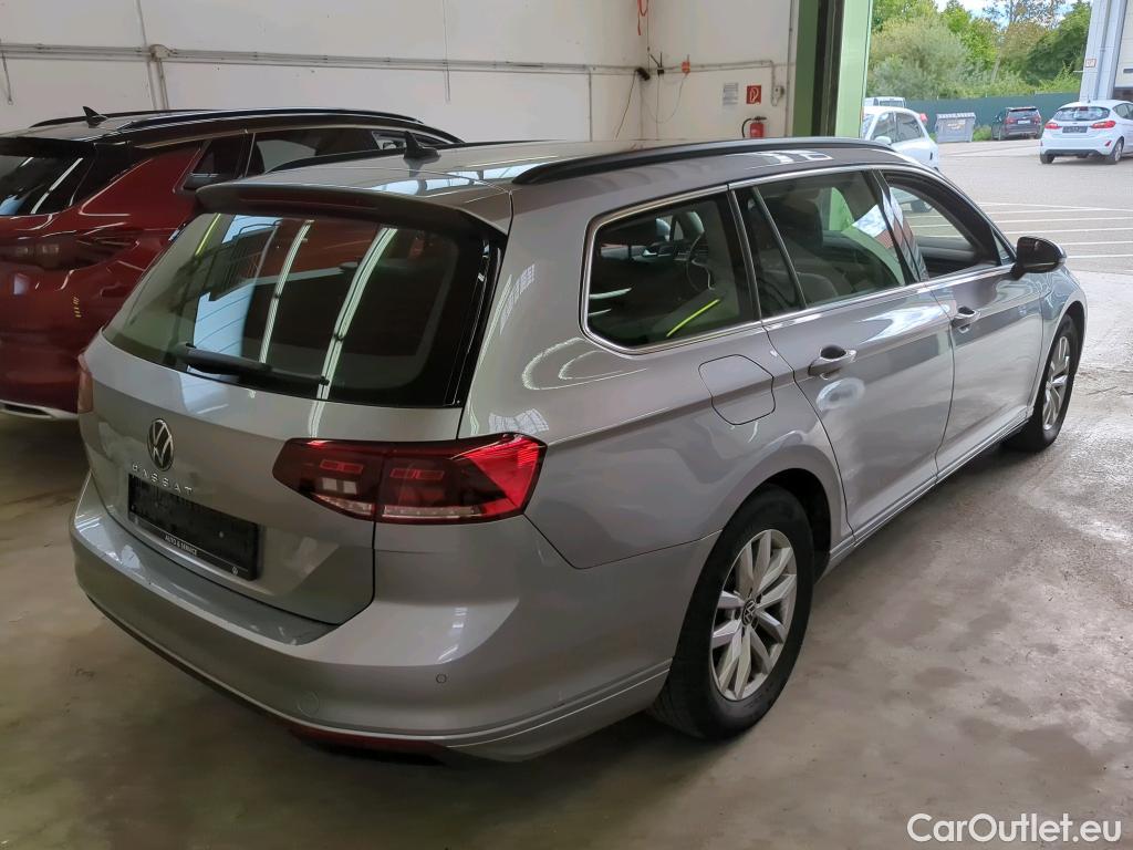 Volkswagen  Passat  Variant Business 2.0 TDI 110KW AT7 E6d #2