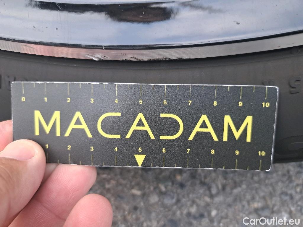 Volvo  XC60 R-Design 2.0d B4 197pk/cv 5p Geartronic Automatic Diesel  14 #56