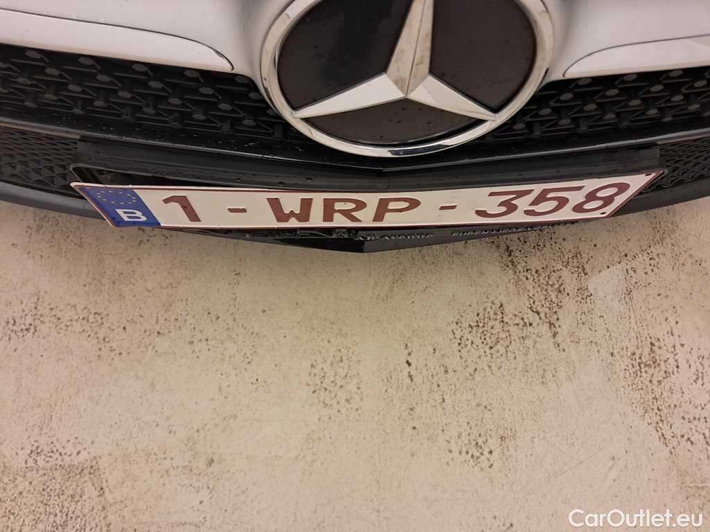 Mercedes  A-Klasse A180d Launch Edition Edition 1 1.5d 116pk/cv 5p 7G-DCT Automatic Diesel  2 #12