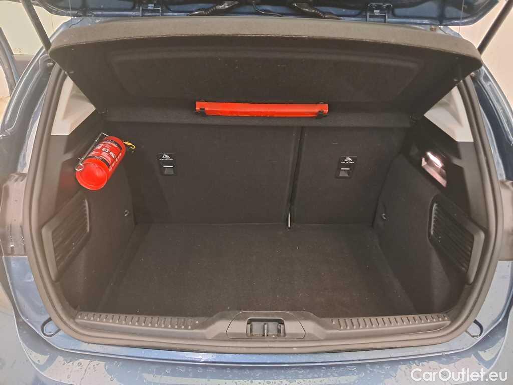 Ford  Focus Connected 1.0i EcoBoost mHEV 125pk/cv 5p Manual Petrol  10 #18