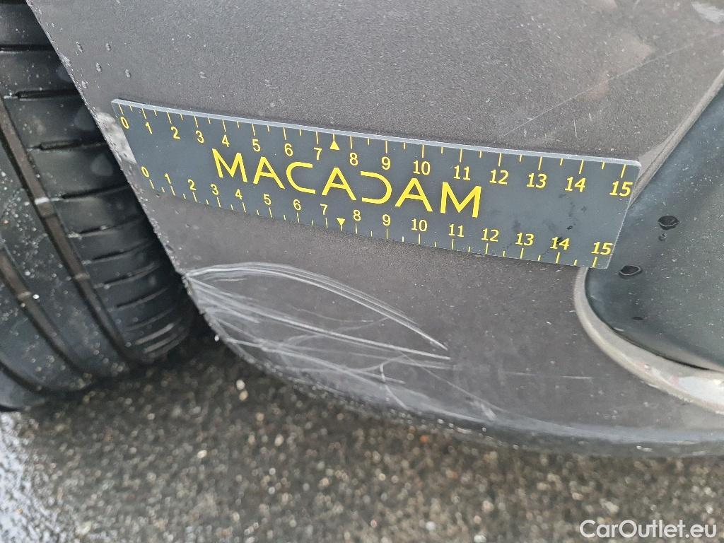 Peugeot  308 Active Pack 1.2 PureTech S&S 110pk/cv 5p Manual Petrol  9 #24