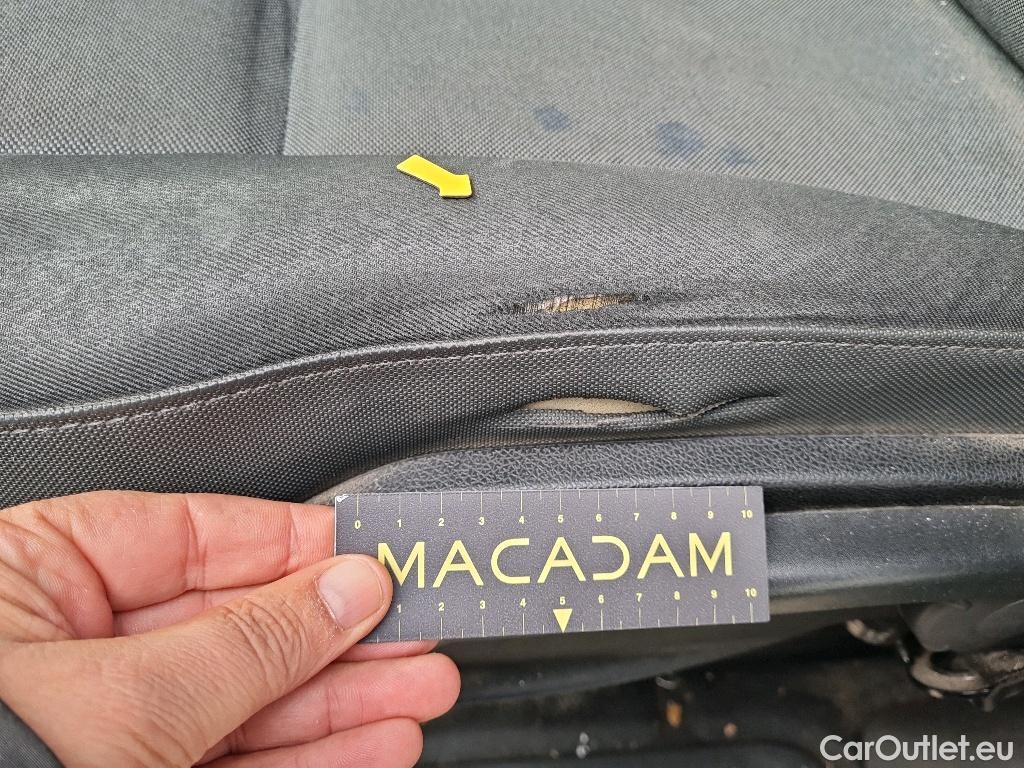 Renault  Master Grand Confort L2H2 3.5T 2.3dCi 130pk/cv Manual Diesel  1 #30