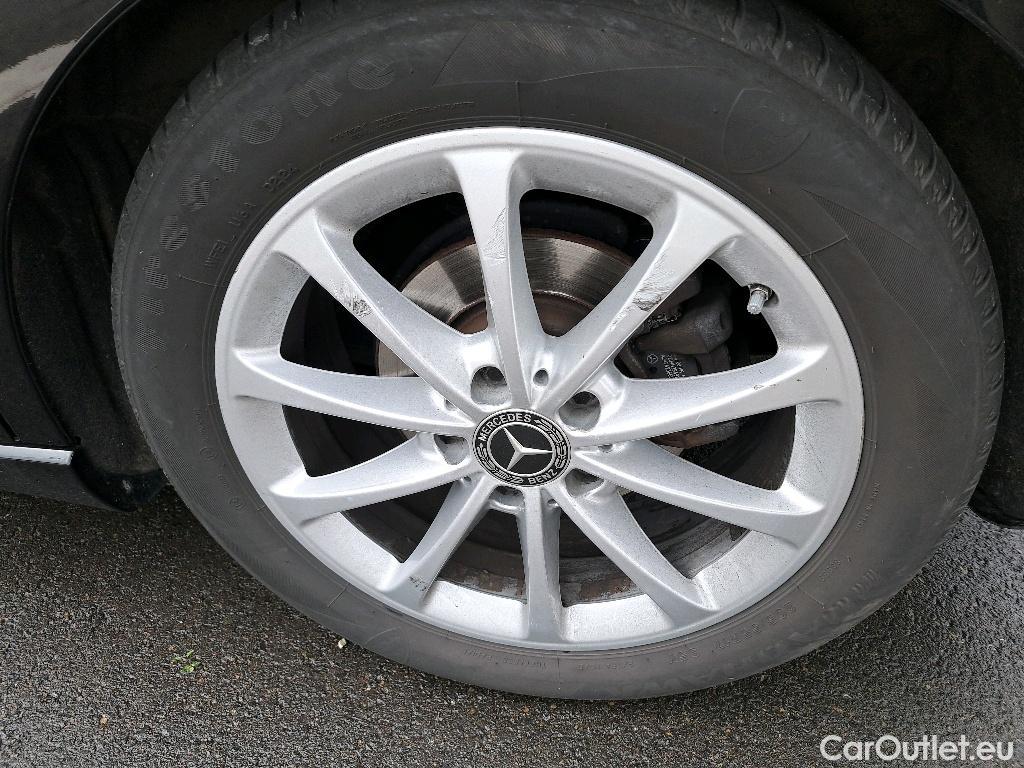 Mercedes  A-Klasse A180d Launch Edition Edition 1 1.5d 116pk/cv 5p 7G-DCT Automatic Diesel  2 #75