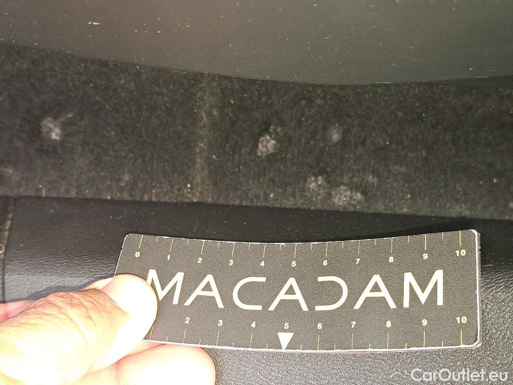 Volvo  XC60 R-Design 2.0d B4 197pk/cv 5p Geartronic Automatic Diesel  14 #24