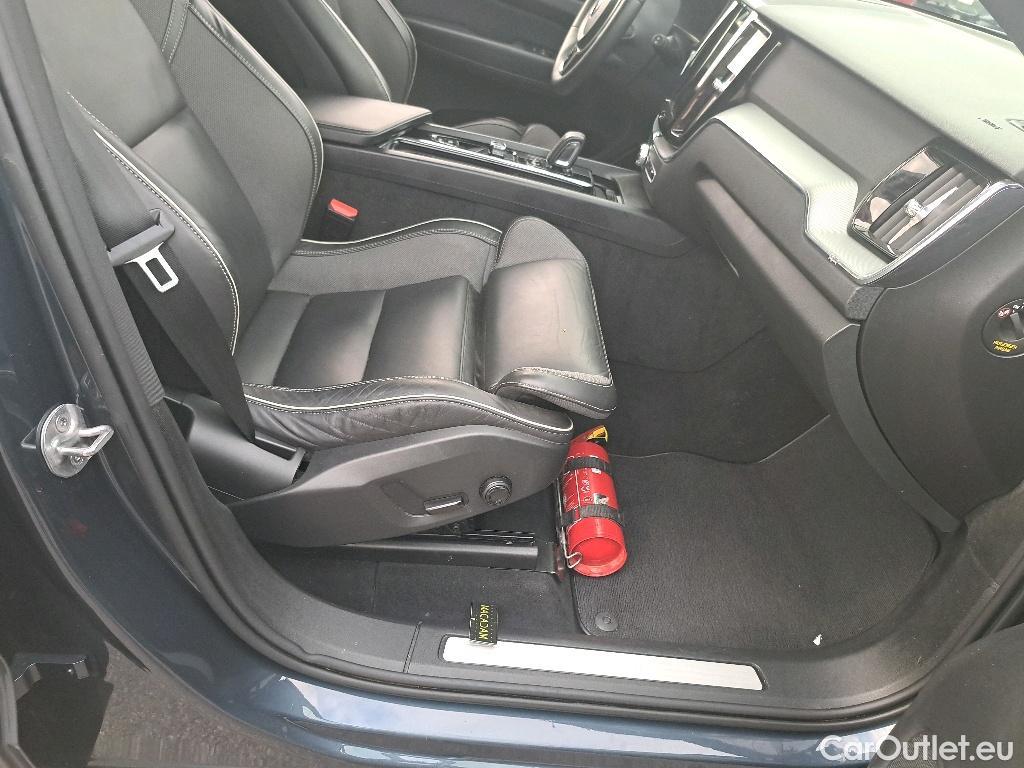 Volvo  XC60 R-Design 2.0d B4 197pk/cv 5p Geartronic Automatic Diesel  14 #25