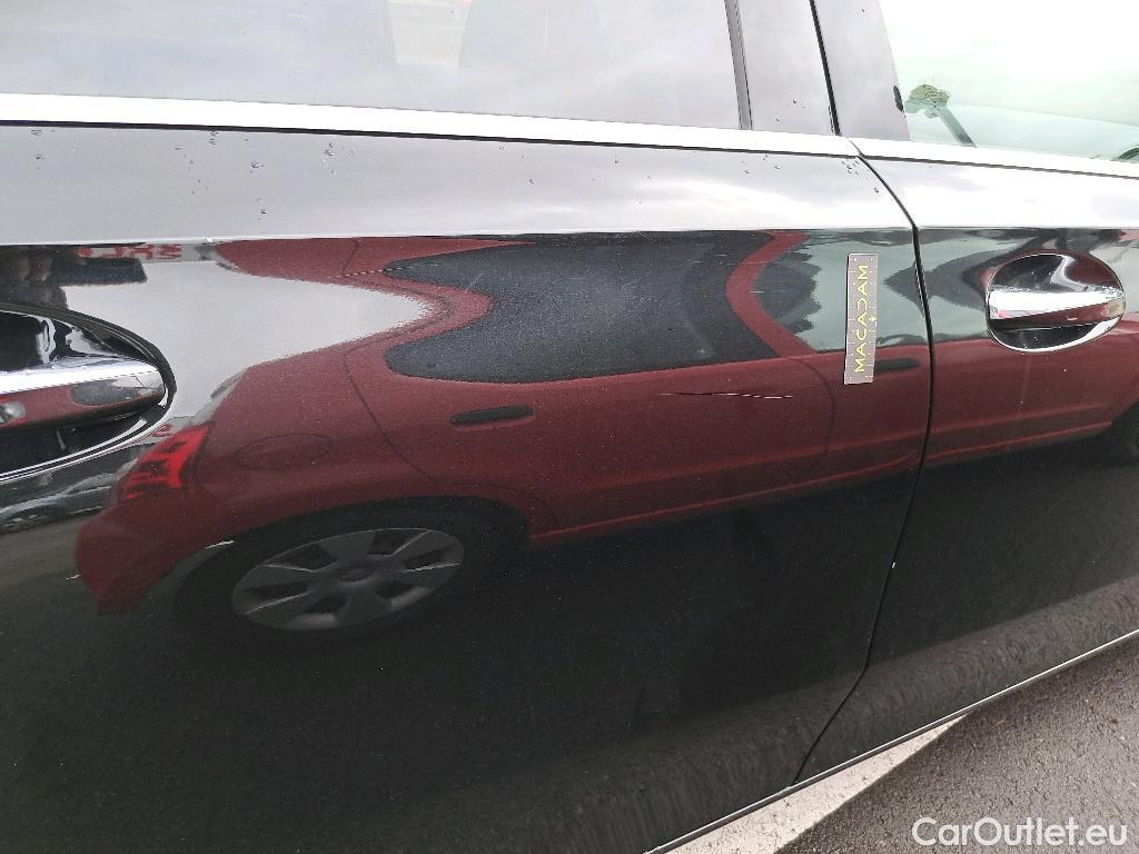 Mercedes  A-Klasse A180d Launch Edition Edition 1 1.5d 116pk/cv 5p 7G-DCT Automatic Diesel  2 #125