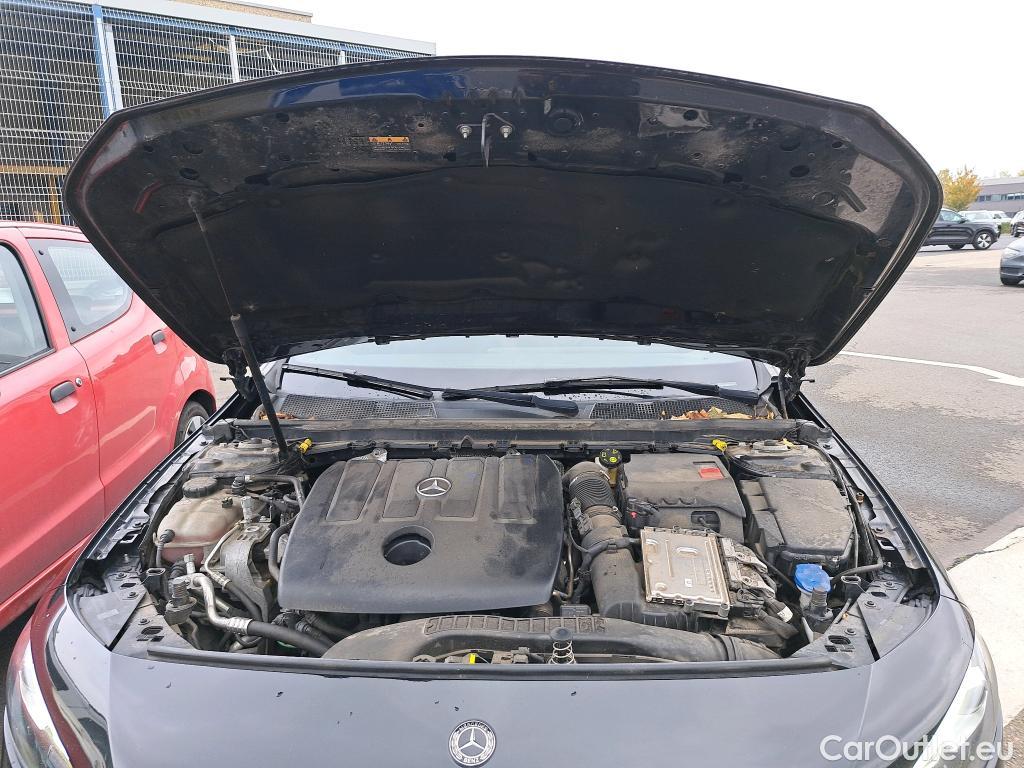 Mercedes  A-Klasse A180d Launch Edition Edition 1 1.5d 116pk/cv 5p 7G-DCT Automatic Diesel  2 #21
