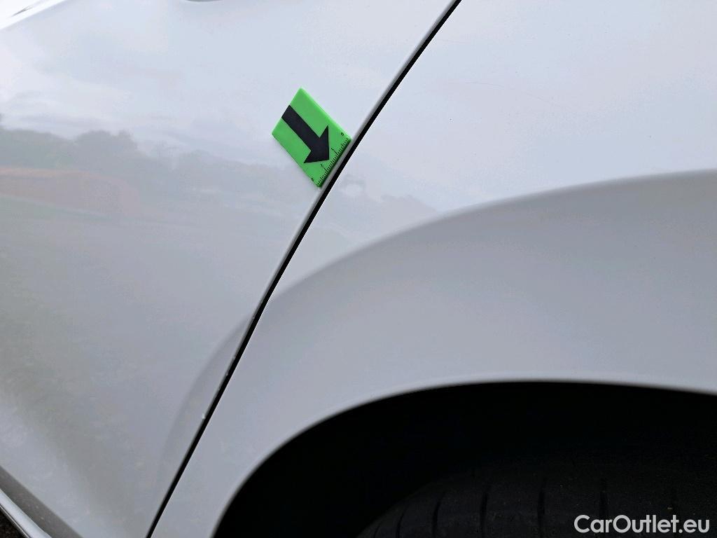 Volkswagen  Golf  VIII Variant Life 2.0TDi 115pk/cv 5p Manual Diesel  6 #34